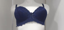 Load image into Gallery viewer, Plus size bra underwired and padded