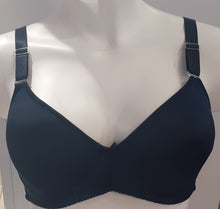 Load image into Gallery viewer, Full Cup Wireless Light Padded Soft Bra