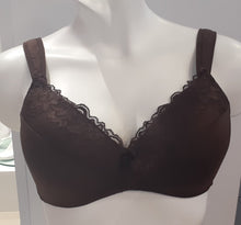Load image into Gallery viewer, Wireless and light padded Plus Size Bra