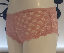 Load image into Gallery viewer, Heart Shape Lace Sexy V-Back Criss Cross Panty