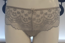 Load image into Gallery viewer, Floral lace panty