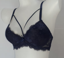 Load image into Gallery viewer, Strappy Lace T Shirt Bra