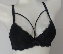 Load image into Gallery viewer, Strappy Lace T Shirt Bra