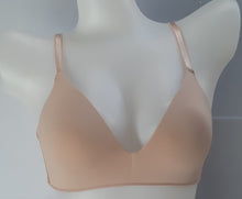Load image into Gallery viewer, Seamless wire free comfortable T shirt bra