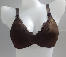 Load image into Gallery viewer, Wire free thin padded plus size bra