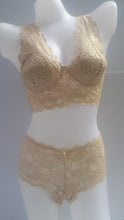 Load image into Gallery viewer, LacecBralette and Panty Set