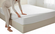 Load image into Gallery viewer, JUSIUU Hotel Quality 100% Cotton 300tc Ultra-Soft Luxury Fitted Sheet
