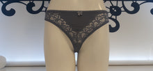 Load image into Gallery viewer, Lace thong various colors
