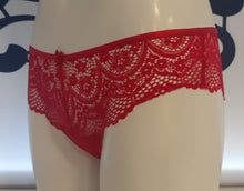 Load image into Gallery viewer, Floral lace panty
