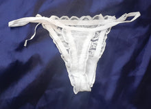 Load image into Gallery viewer, Lacey fancy G string
