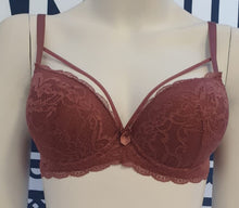 Load image into Gallery viewer, Strappy lacey bra
