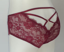Load image into Gallery viewer, Full lace bikini panty V back criss cross underwear
