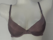 Load image into Gallery viewer, T shirt bra smooth silky
