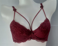 Load image into Gallery viewer, Strappy lace underwired bras
