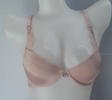 Load image into Gallery viewer, Front closure racer back T shirt Bra
