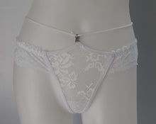 Load image into Gallery viewer, Lacy strappy G-string
