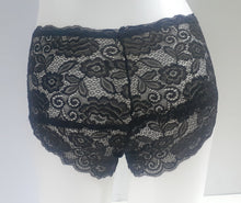 Load image into Gallery viewer, LacecBralette and Panty Set
