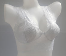 Load image into Gallery viewer, LacecBralette and Panty Set
