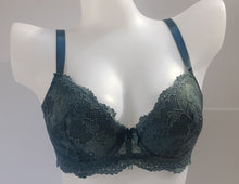 Load image into Gallery viewer, Underwired padded T-shirt Bra
